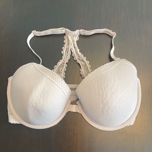 34DD Bra